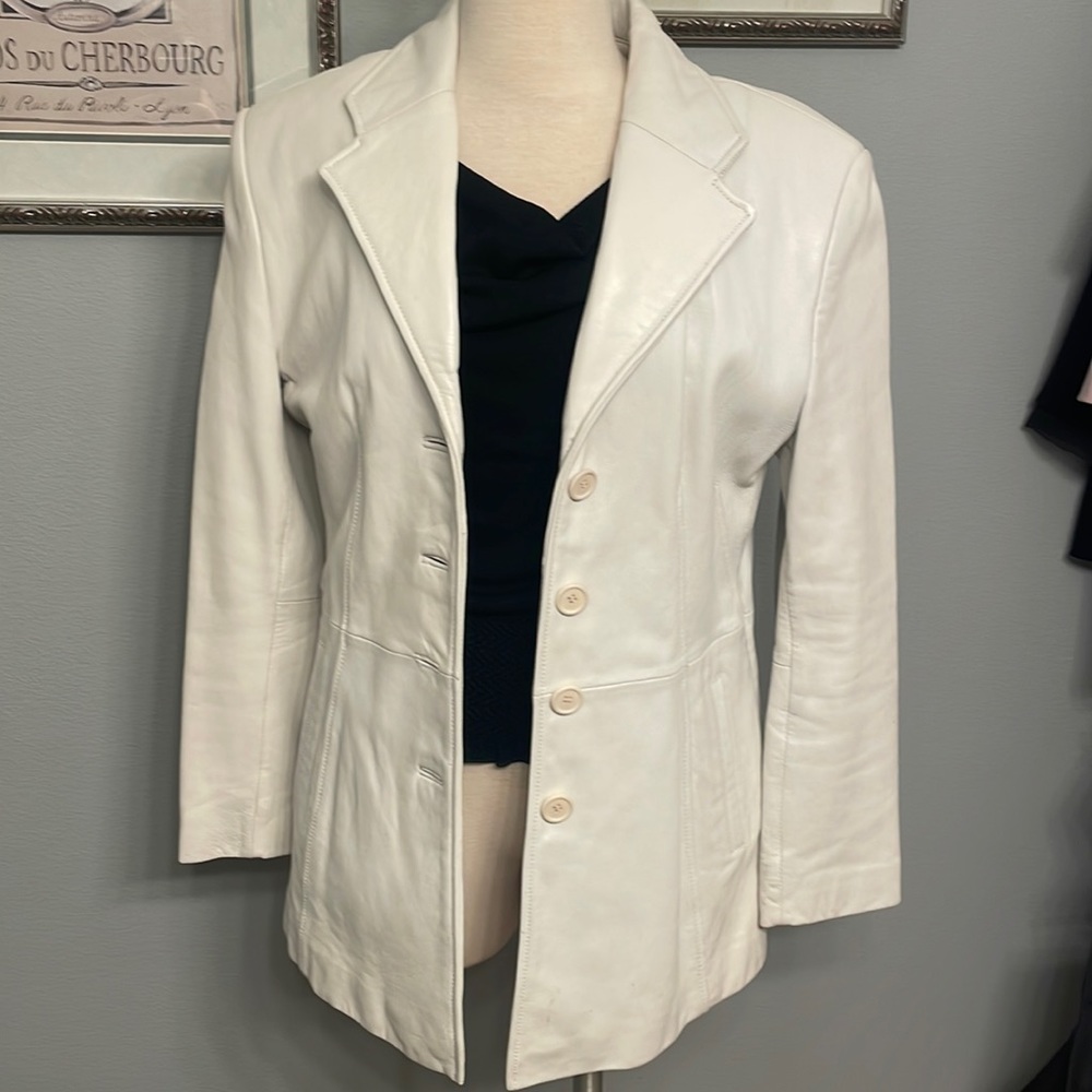 Maxima White Leather Jacket Size Medium